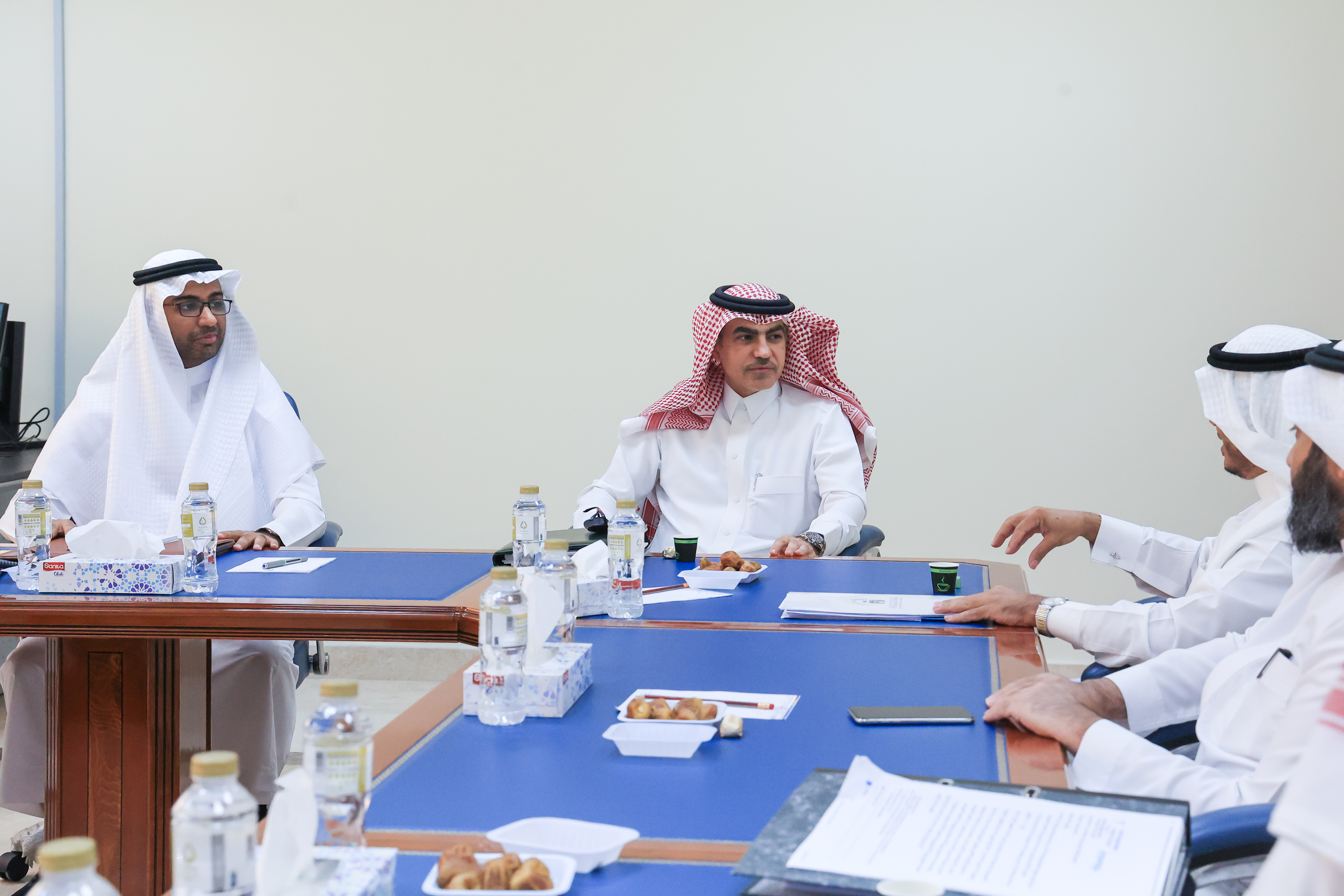 وكيل الجامعة الاسلامية للخدمات المشتركة يستقبل مساعد الأمين العام لصندوق التعليم العالي الجامعي لشؤون الجامعات